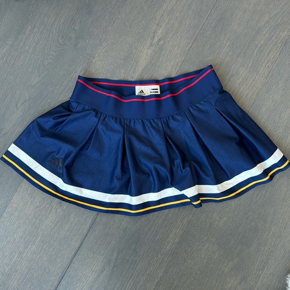 Adidas by Pharrell Williams. Cute Tennis Set (2pcs). Size M - Picture 3 of 14